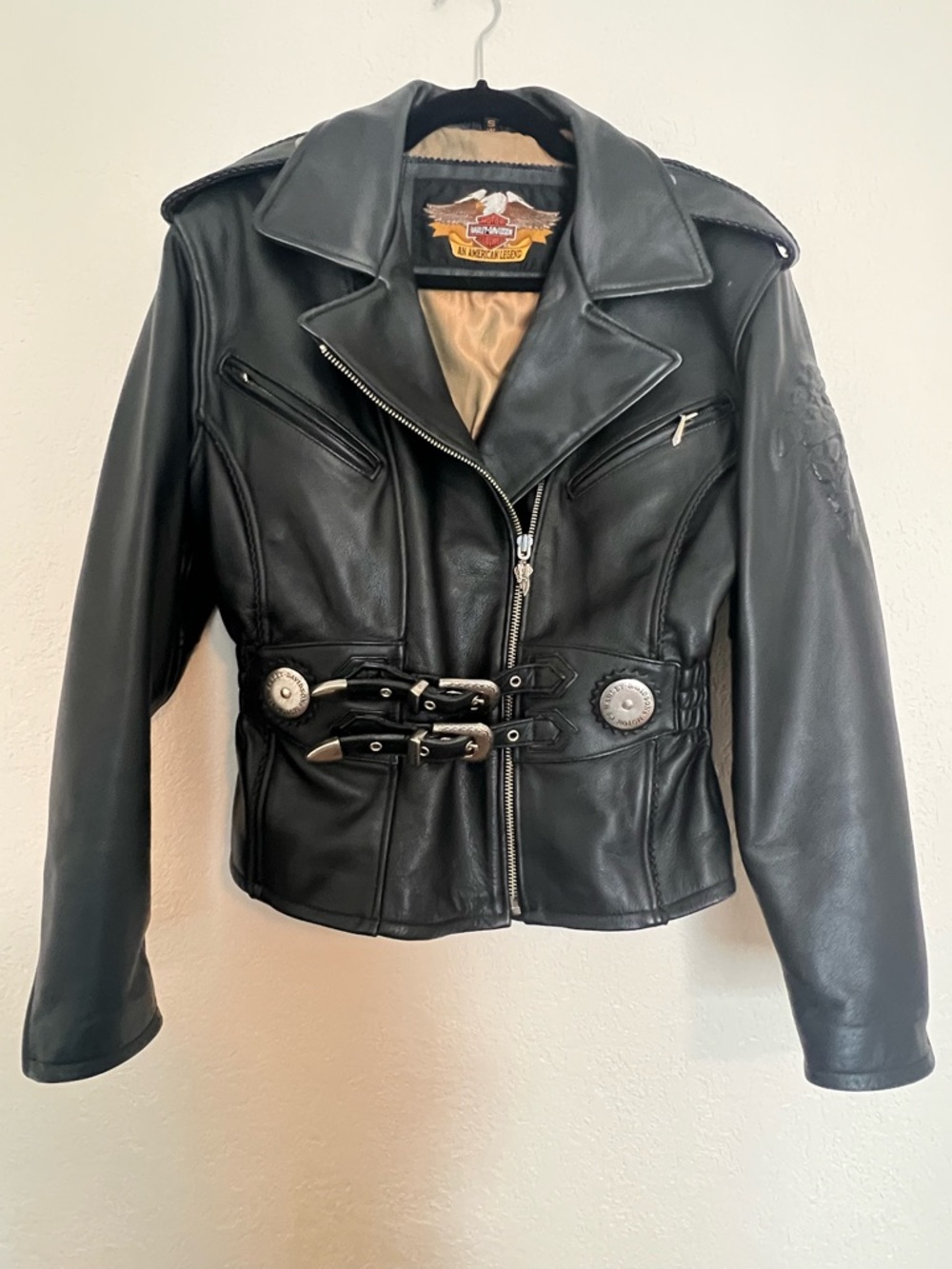 Vintage Y2K Harley-Davidson Women's Rose Embossed Leather Moto Jacket